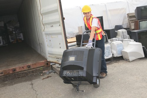 Benefits of using waste clearance services